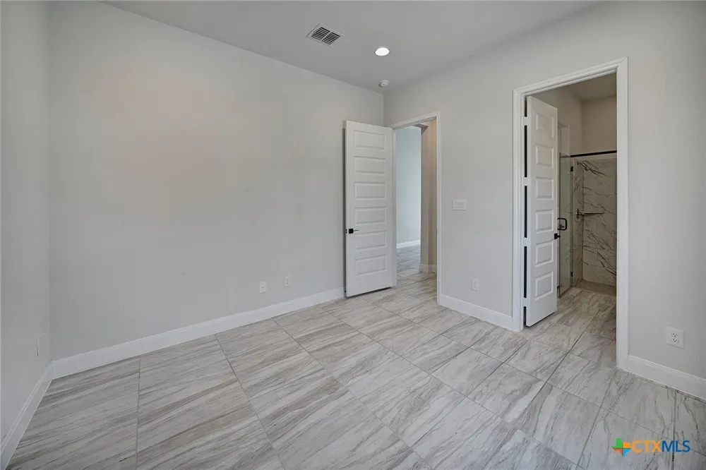 24118 Sidehill Lie San Antonio, TX 78261