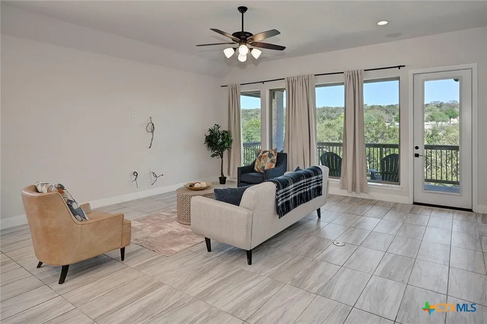 24118 Sidehill Lie San Antonio, TX 78261
