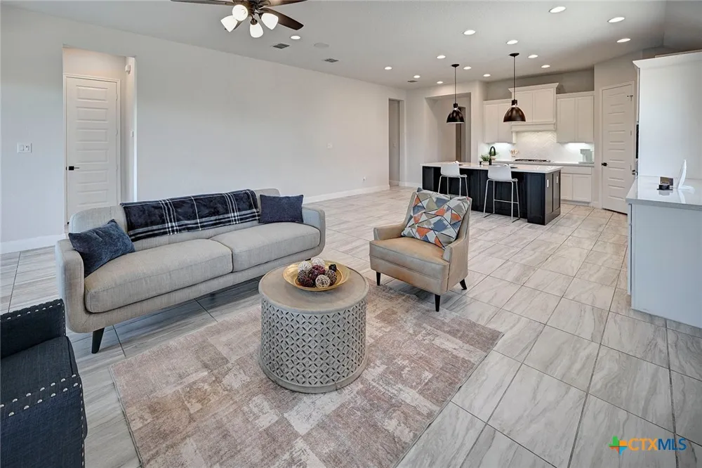 24118 Sidehill Lie San Antonio, TX 78261