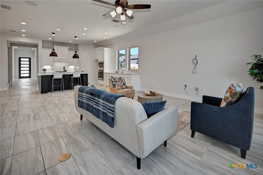 24118 Sidehill Lie San Antonio, TX 78261