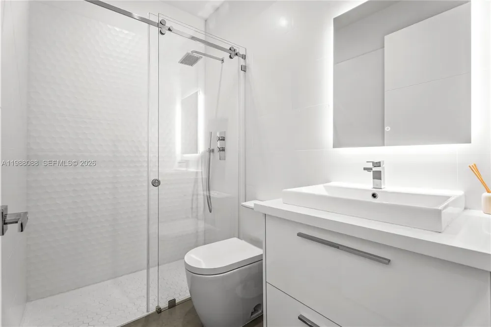 6285 Old Cutler Rd Pinecrest, FL 33156
