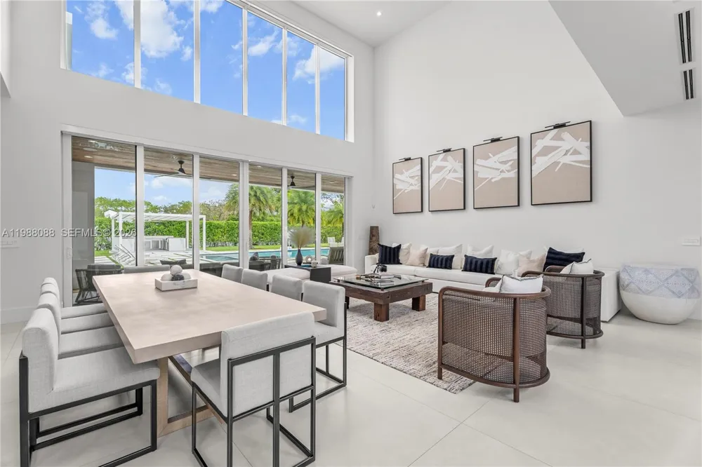 6285 Old Cutler Rd Pinecrest, FL 33156