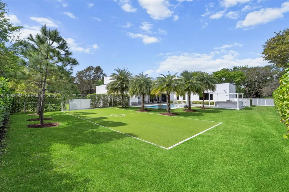 6285 Old Cutler Rd Pinecrest, FL 33156
