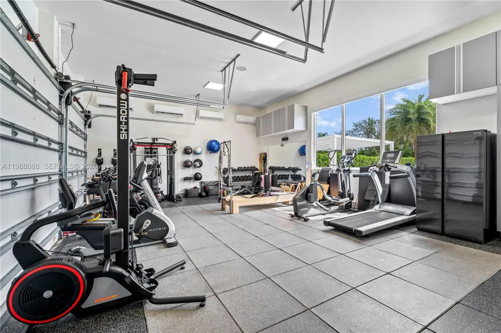 6285 Old Cutler Rd Pinecrest, FL 33156