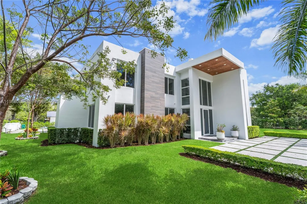 6285 Old Cutler Rd Pinecrest, FL 33156