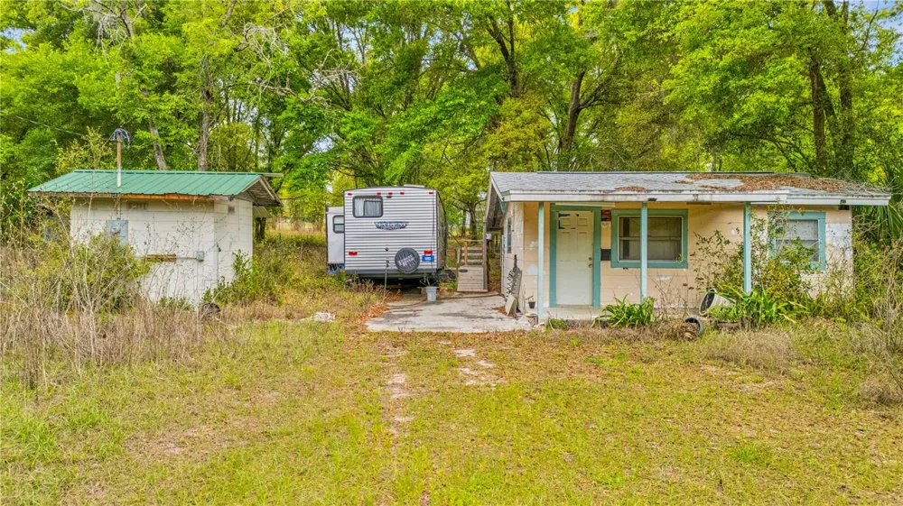 11340 BESSIE DIX ROAD Seffner, FL 33584