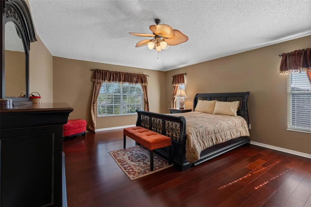 1872 EAGLE TRACE BOULEVARD Palm Harbor, FL 34685