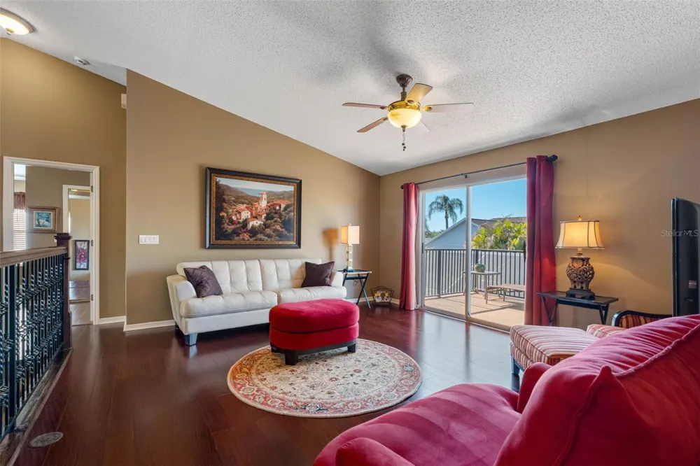 1872 EAGLE TRACE BOULEVARD Palm Harbor, FL 34685