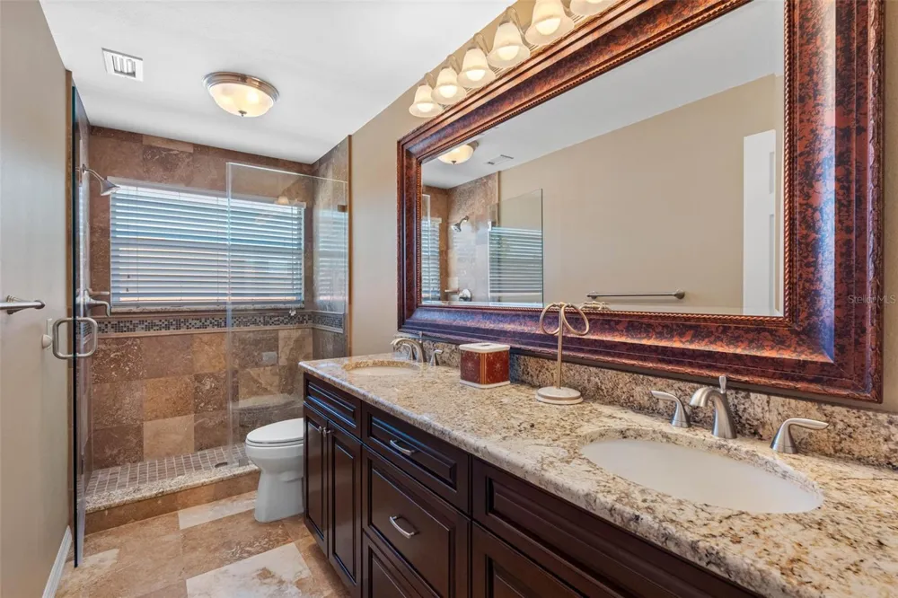 1872 EAGLE TRACE BOULEVARD Palm Harbor, FL 34685