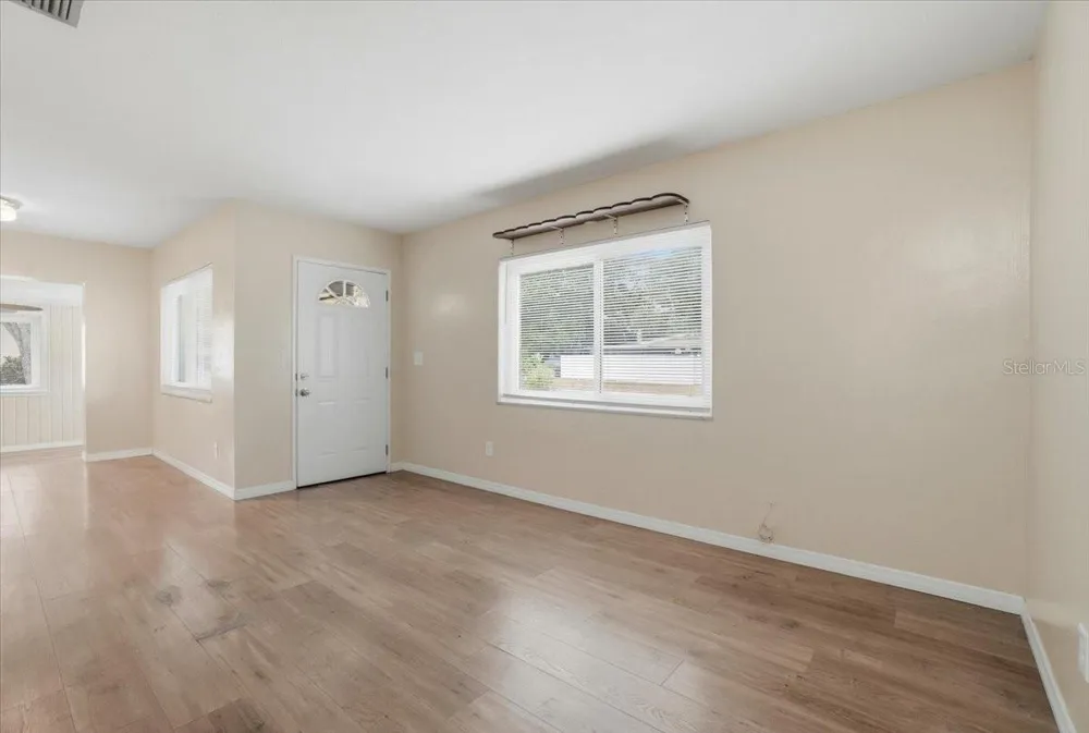 3022 HICKORY STREET NW Winter Haven, FL 33881