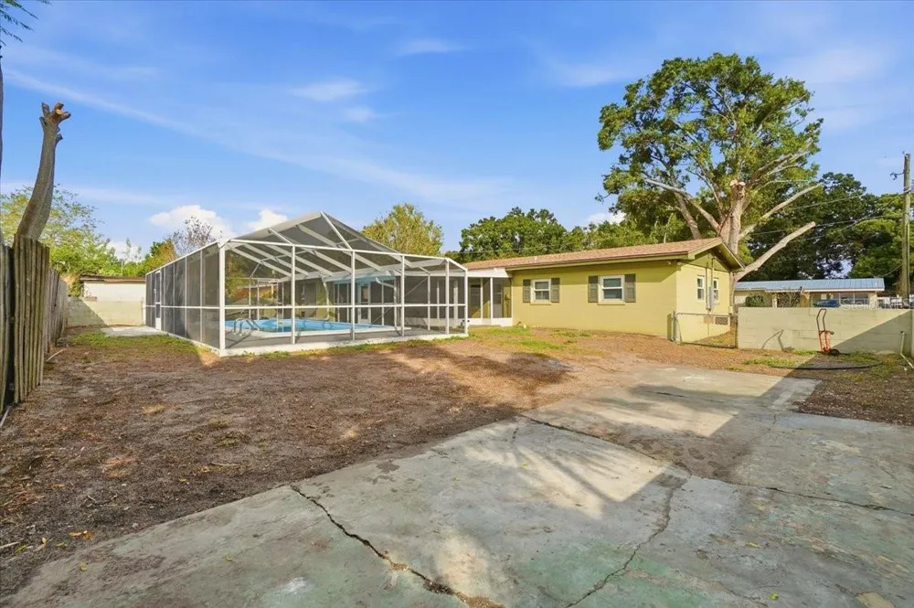 3022 HICKORY STREET NW Winter Haven, FL 33881