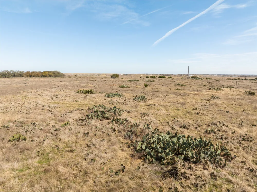 2700 County Road 214 Bertram, TX 78605