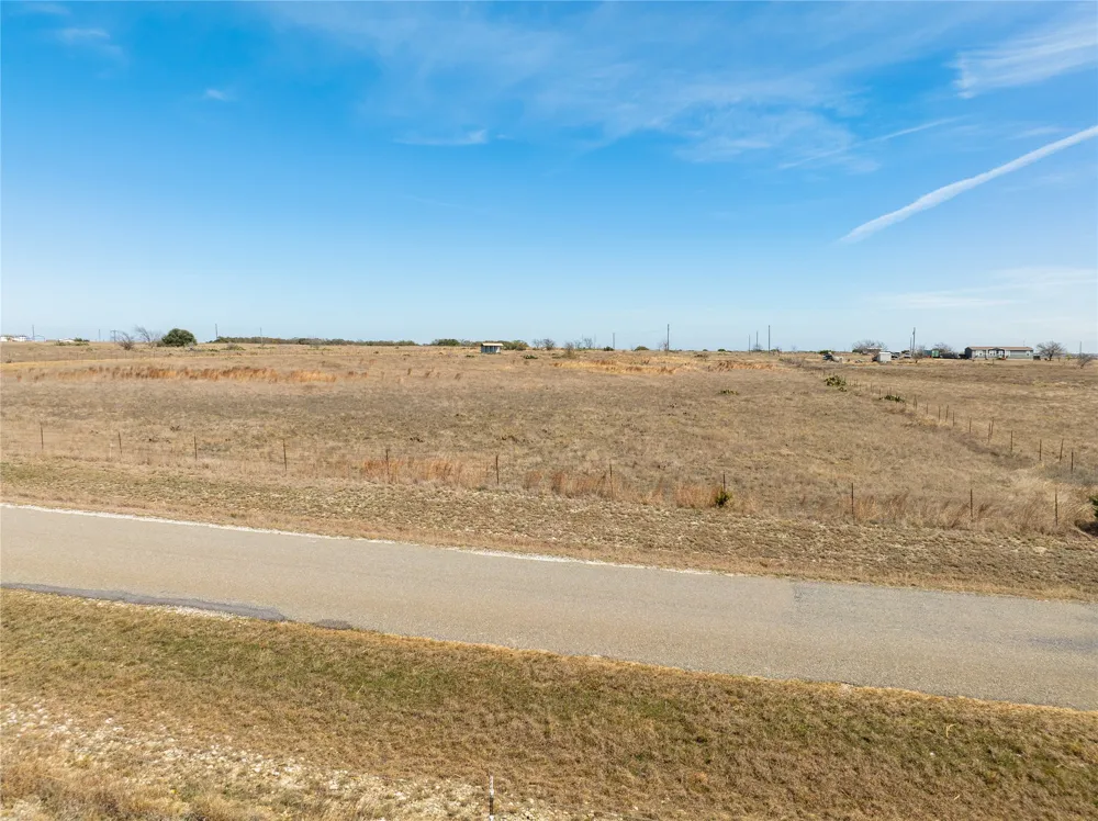 2700 County Road 214 Bertram, TX 78605