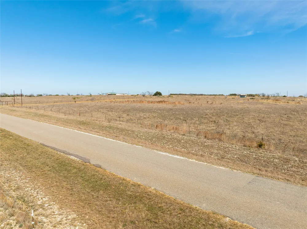 2700 County Road 214 Bertram, TX 78605