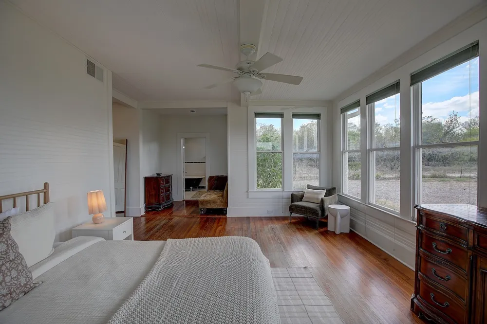 11228 Parsons Road Manor, TX 78653