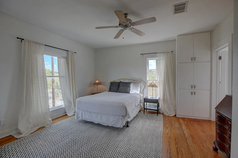 11228 Parsons Road Manor, TX 78653