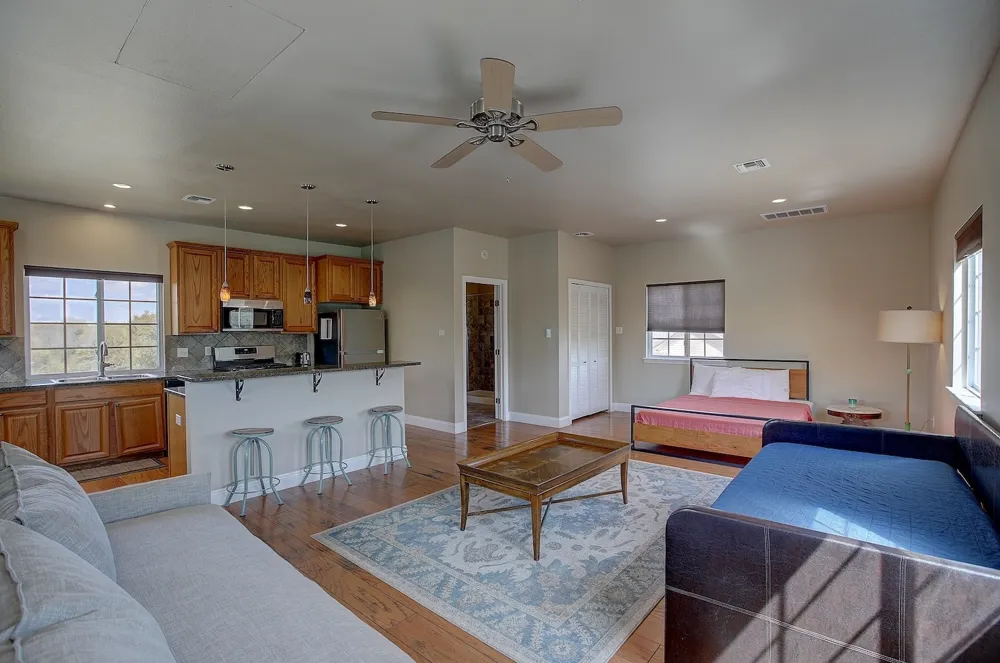 11228 Parsons Road Manor, TX 78653