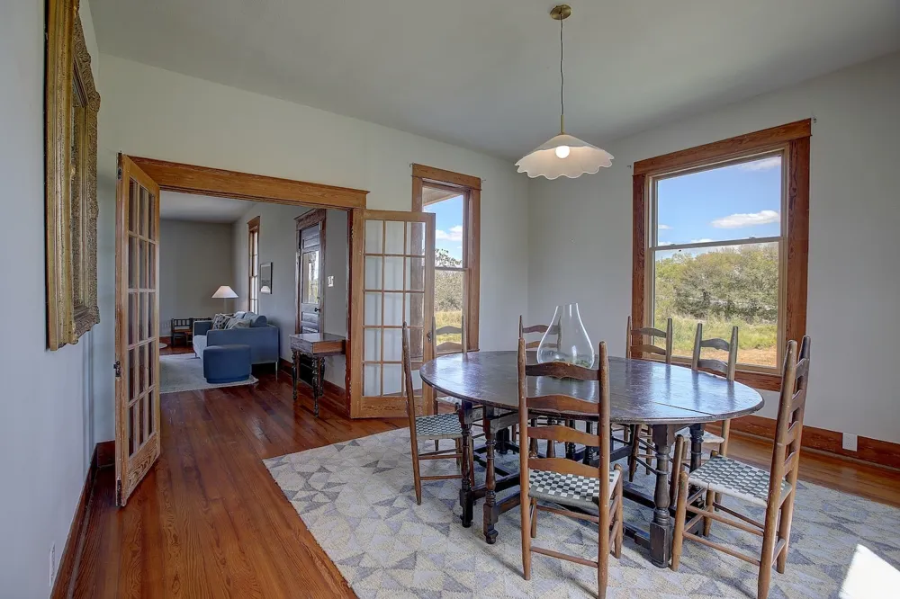 11228 Parsons Road Manor, TX 78653