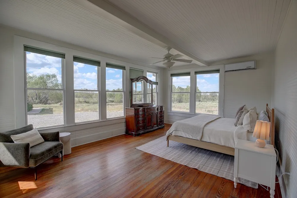 11228 Parsons Road Manor, TX 78653