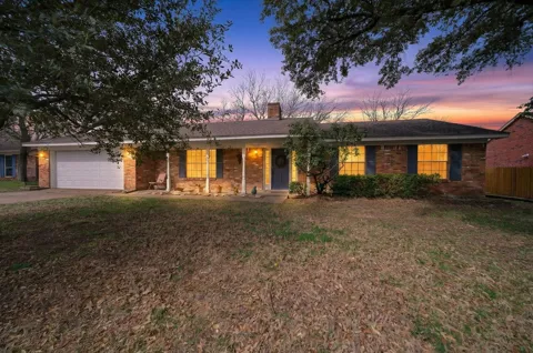3904 Bandera Drive