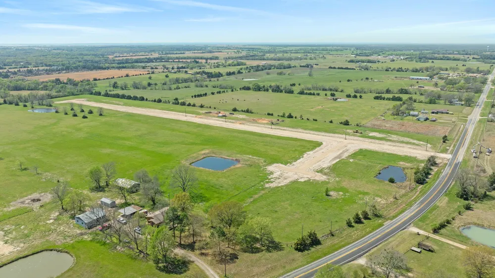 26 PRIVATE ROAD 33263 Sumner, TX 75486