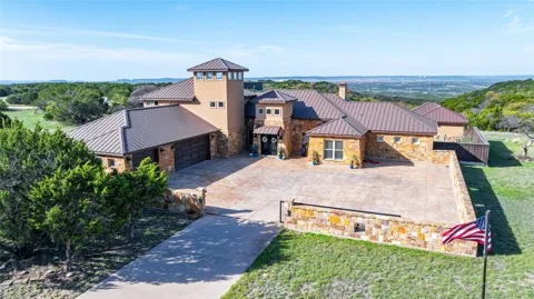 126 Phoenix Lane