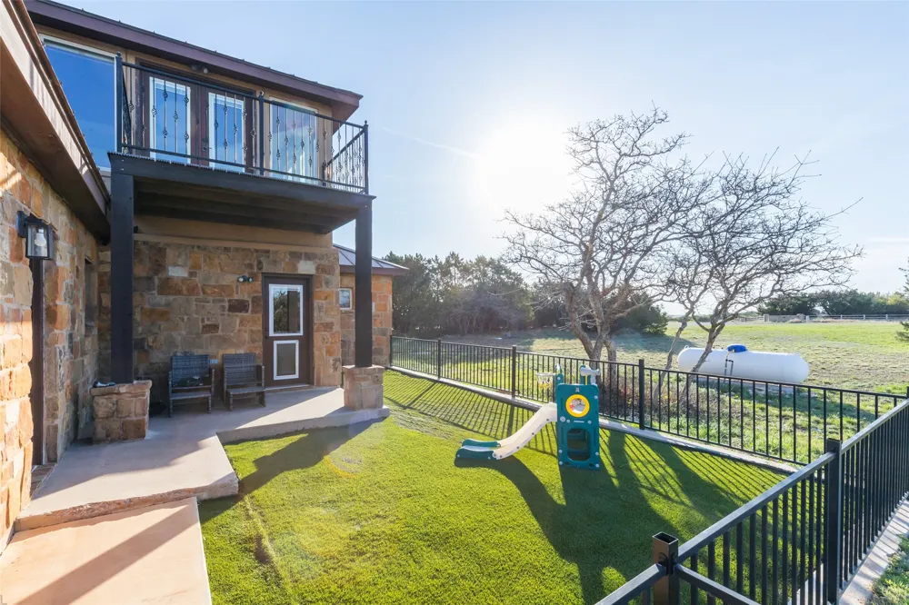 126 Phoenix Lane Tuscola, TX 79562