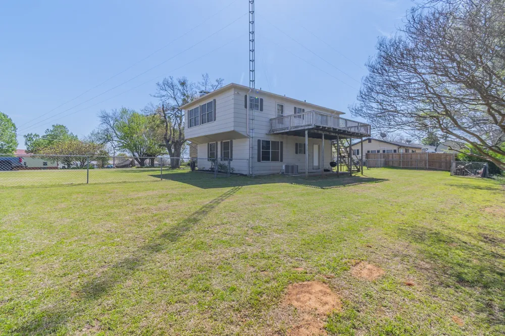 544 Rose Circle Gordonville, TX 76245