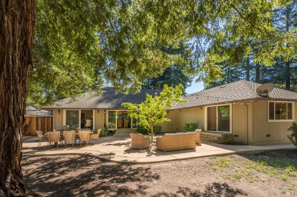 49 Hoff Road Kenwood, CA 95409