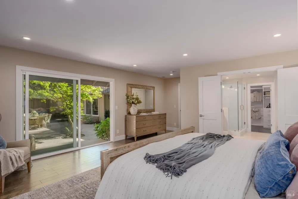 49 Hoff Road Kenwood, CA 95409