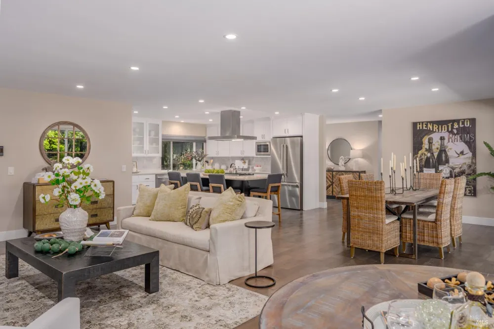 49 Hoff Road Kenwood, CA 95409