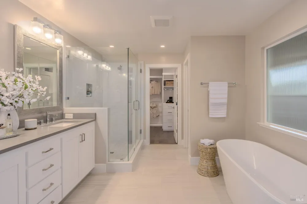 49 Hoff Road Kenwood, CA 95409