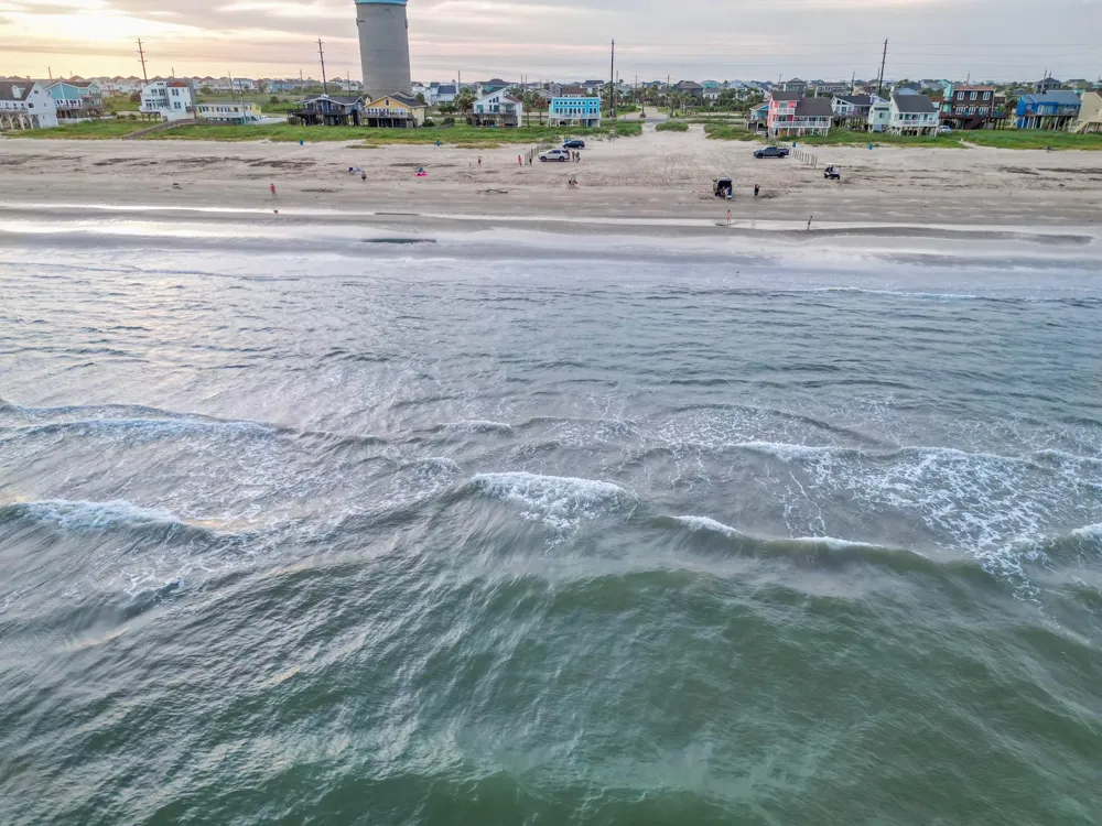 22502 Kennedy Drive Galveston, TX 77554