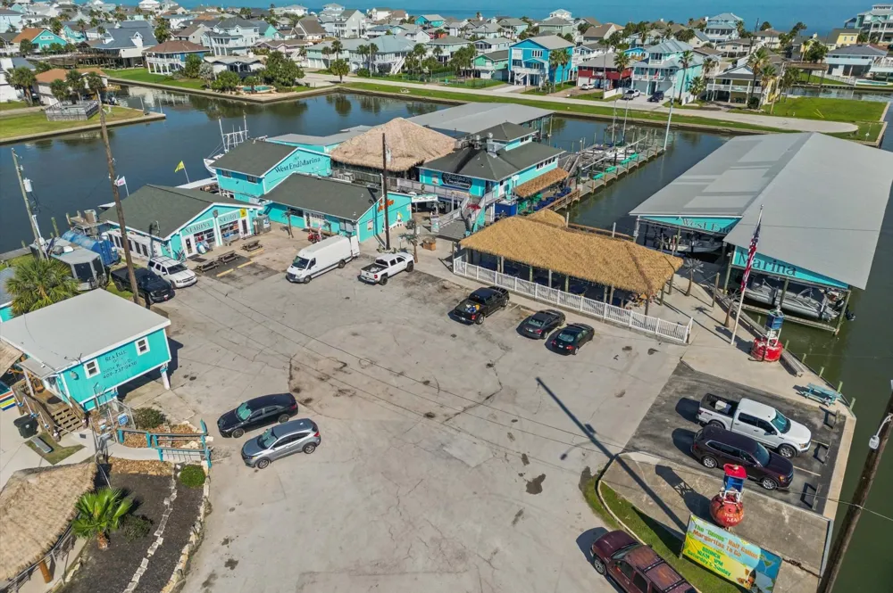 22502 Kennedy Drive Galveston, TX 77554