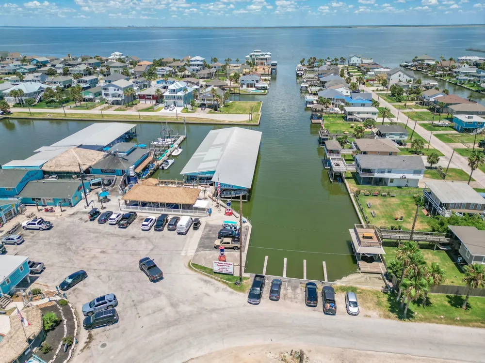 22502 Kennedy Drive Galveston, TX 77554