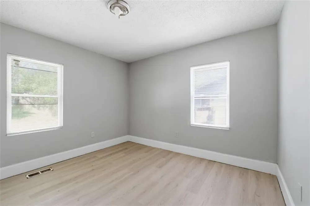 4649 Burks Road Forest Park, GA 30297