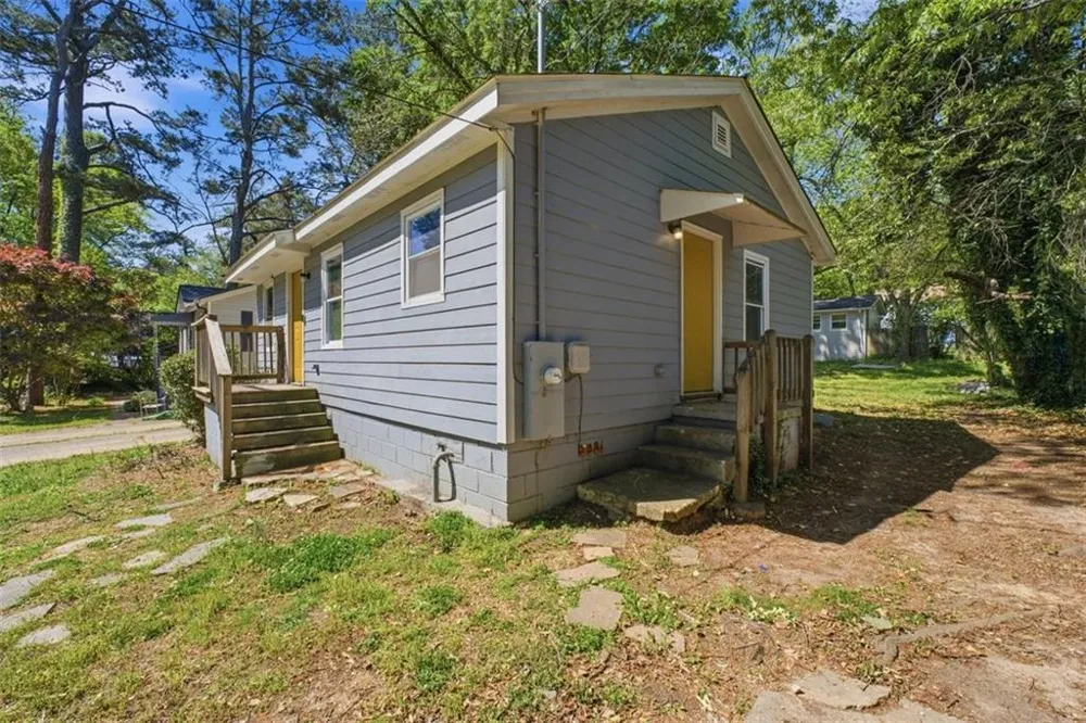 4649 Burks Road Forest Park, GA 30297