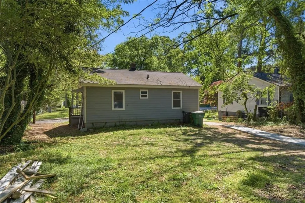 4649 Burks Road Forest Park, GA 30297