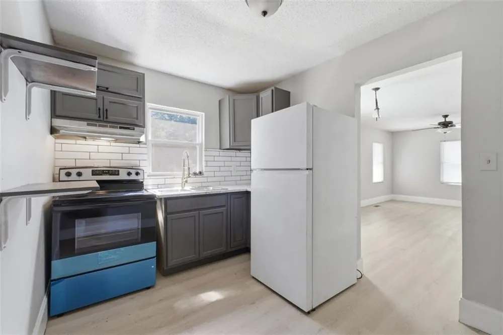 4649 Burks Road Forest Park, GA 30297