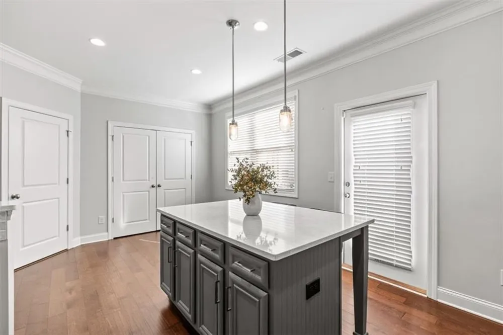 2767 Fullers Alley Kennesaw, GA 30144