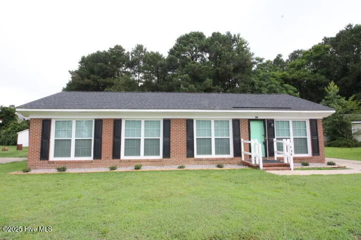 121 Walter Drive Battleboro, NC 27809