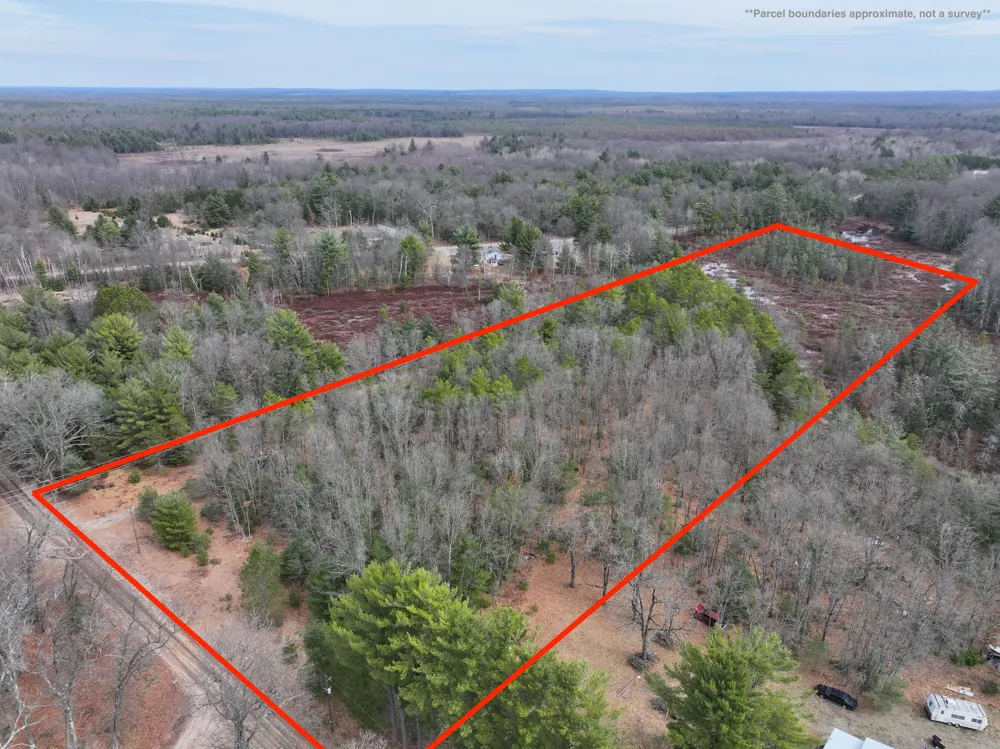 8 Centerline Road White Cloud, MI 49349