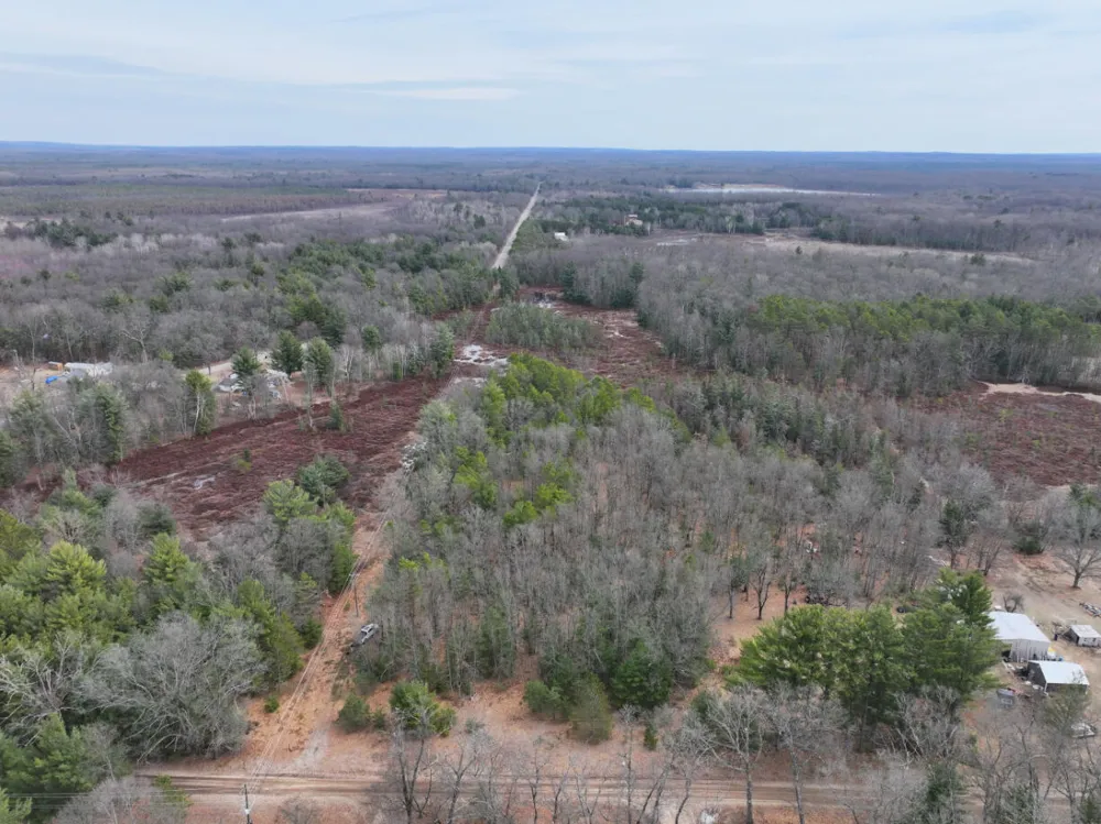 8 Centerline Road White Cloud, MI 49349