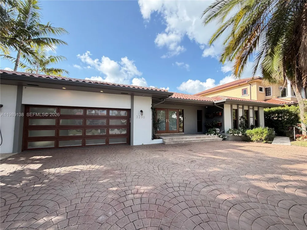 3200 NE 165th St North Miami Beach, FL 33160