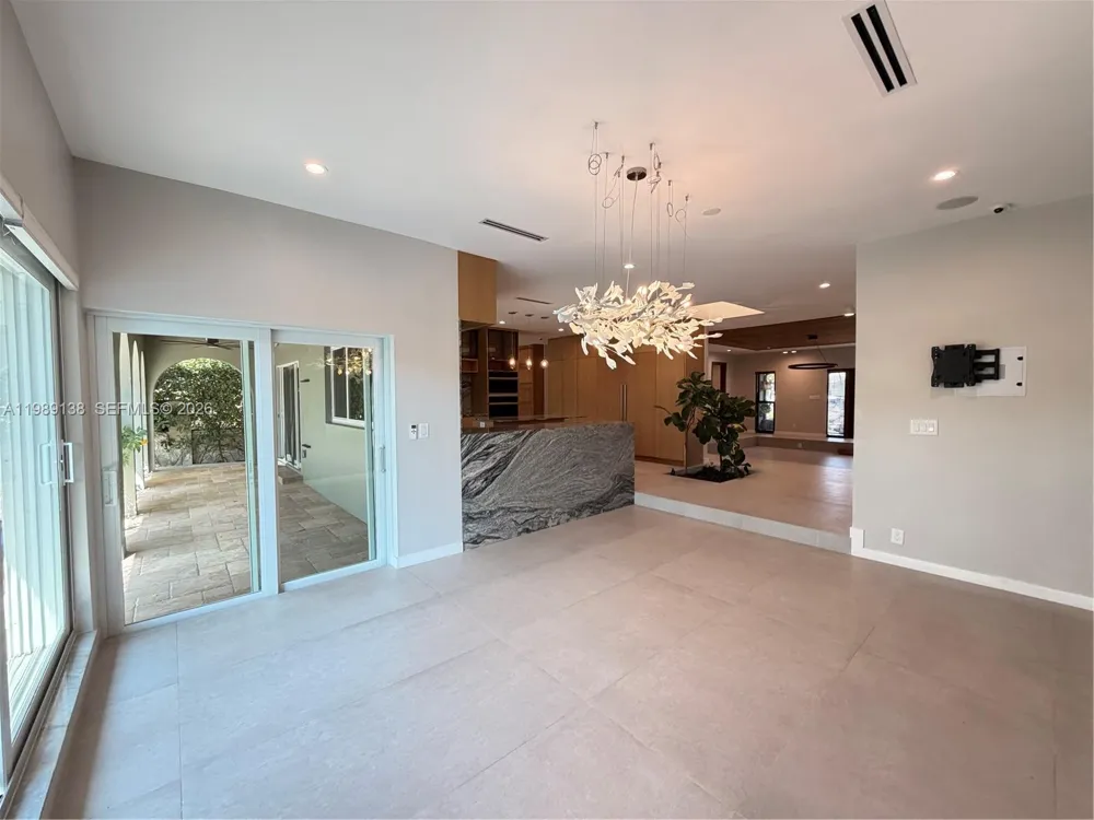 3200 NE 165th St North Miami Beach, FL 33160