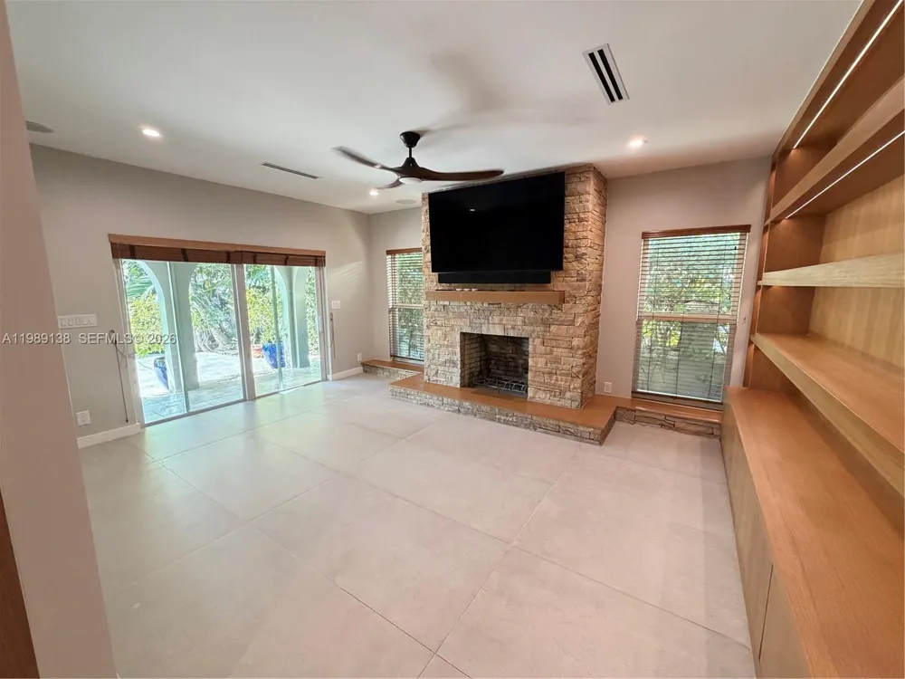 3200 NE 165th St North Miami Beach, FL 33160