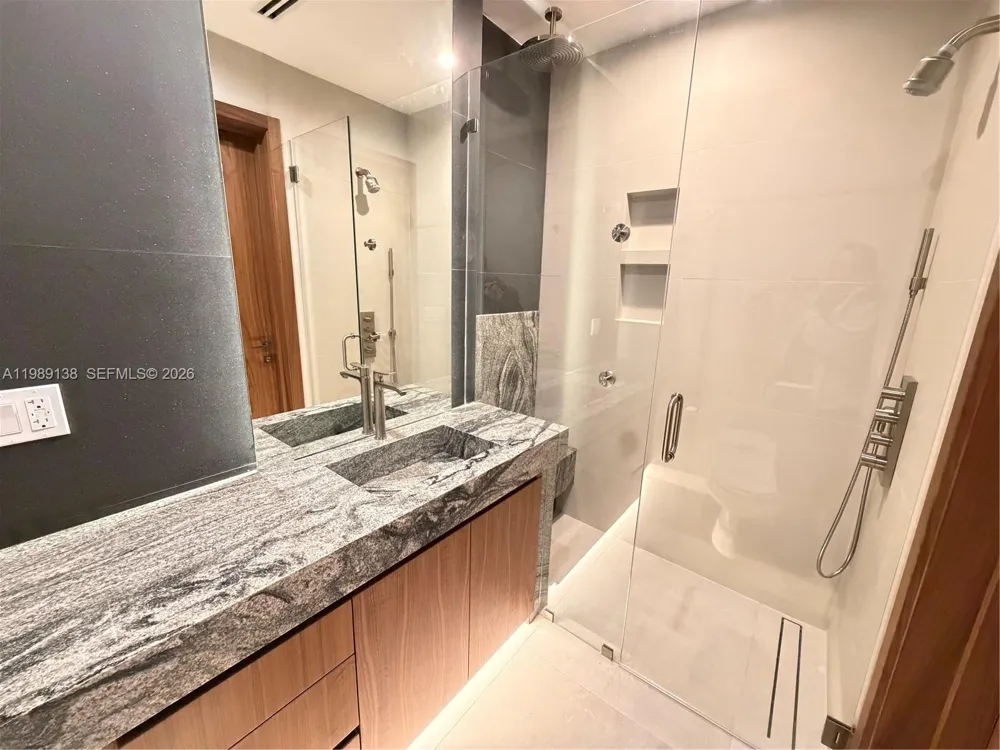 3200 NE 165th St North Miami Beach, FL 33160
