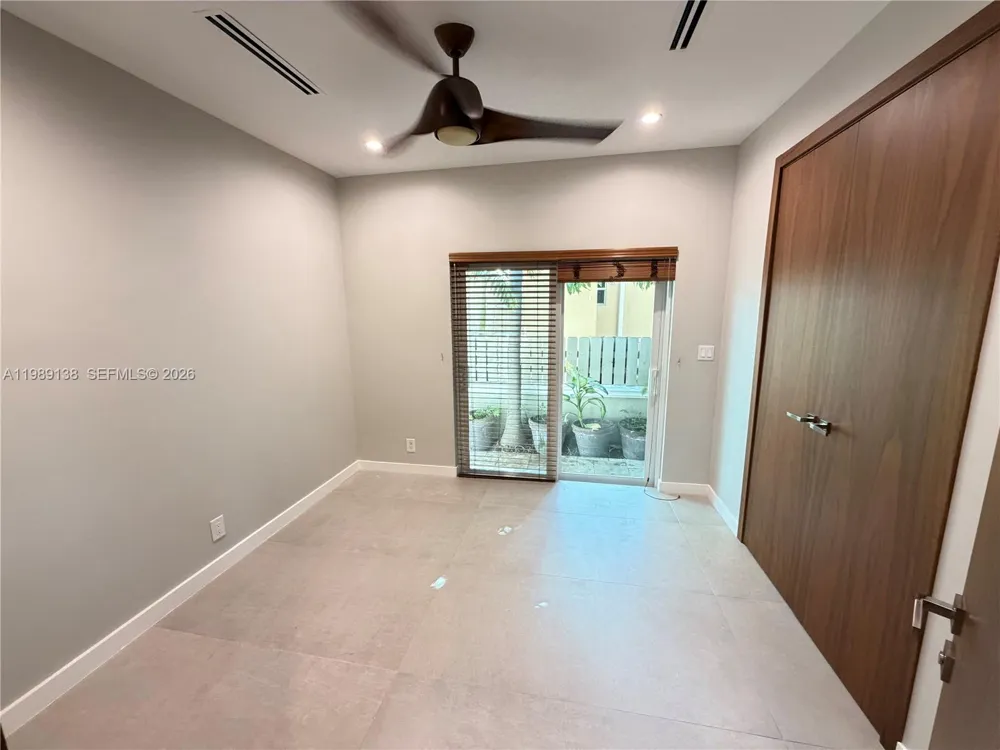 3200 NE 165th St North Miami Beach, FL 33160