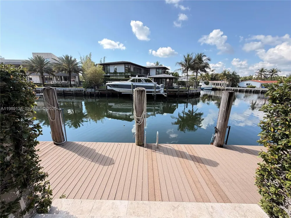3200 NE 165th St North Miami Beach, FL 33160