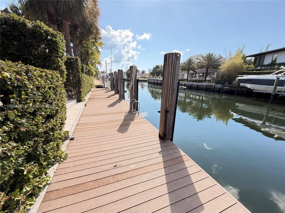 3200 NE 165th St North Miami Beach, FL 33160